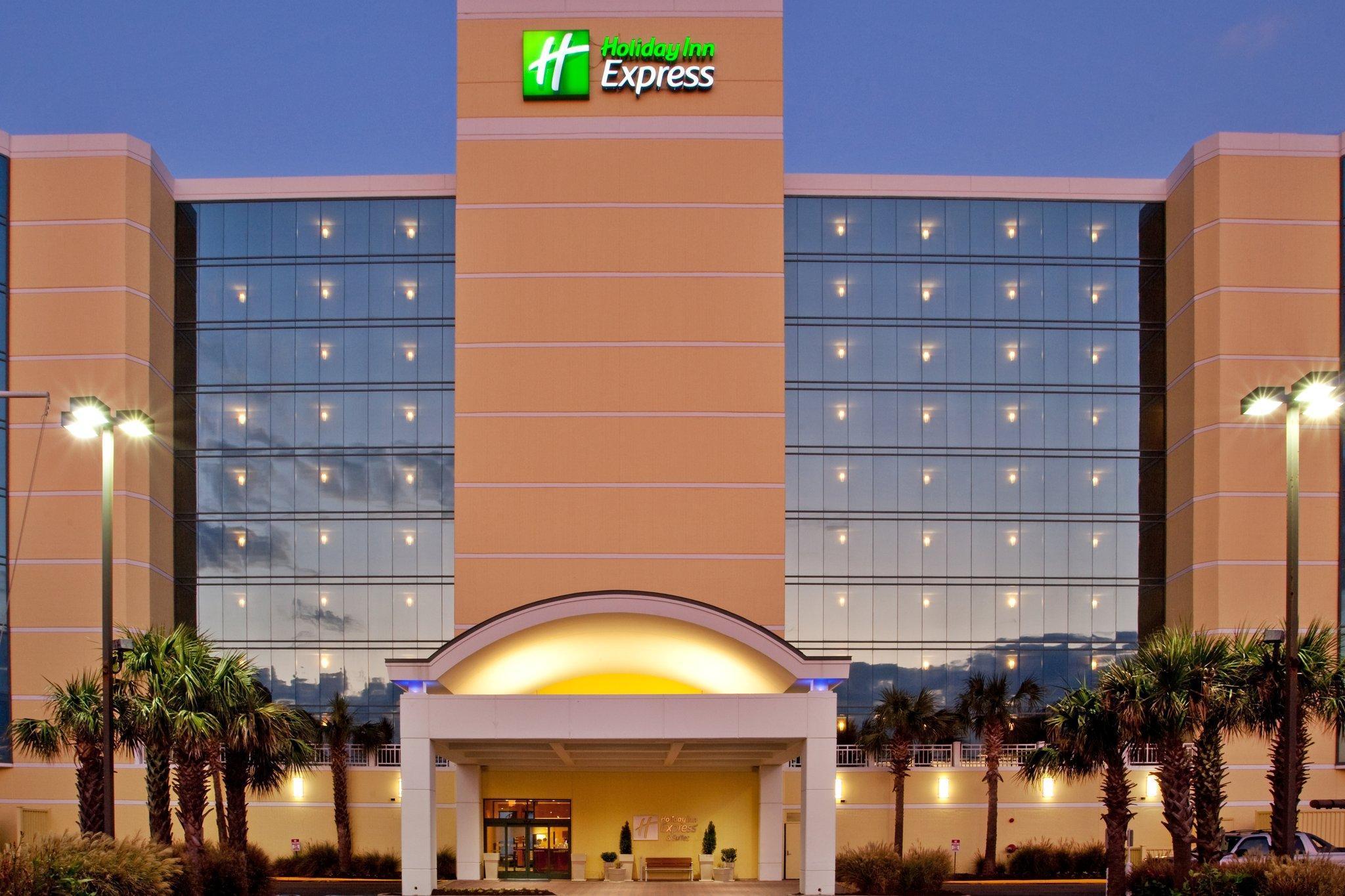 Holiday Inn Express & Suites Va Beach Oceanfront By Ihg Resort