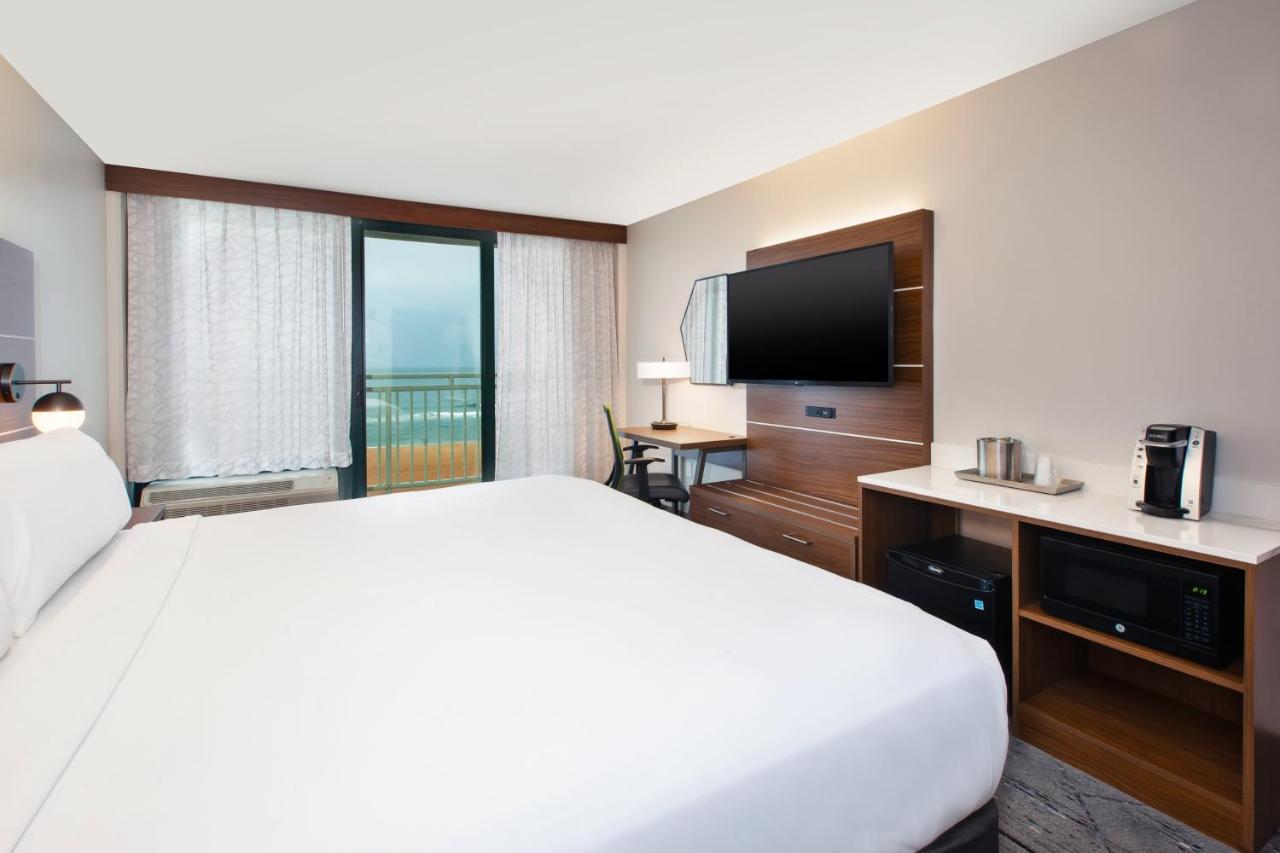 Holiday Inn Express & Suites Va Beach Oceanfront By Ihg Resort Virginia Beach