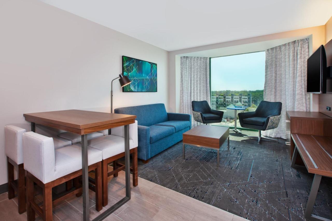 Resort Holiday Inn Express & Suites Va Beach Oceanfront By Ihg