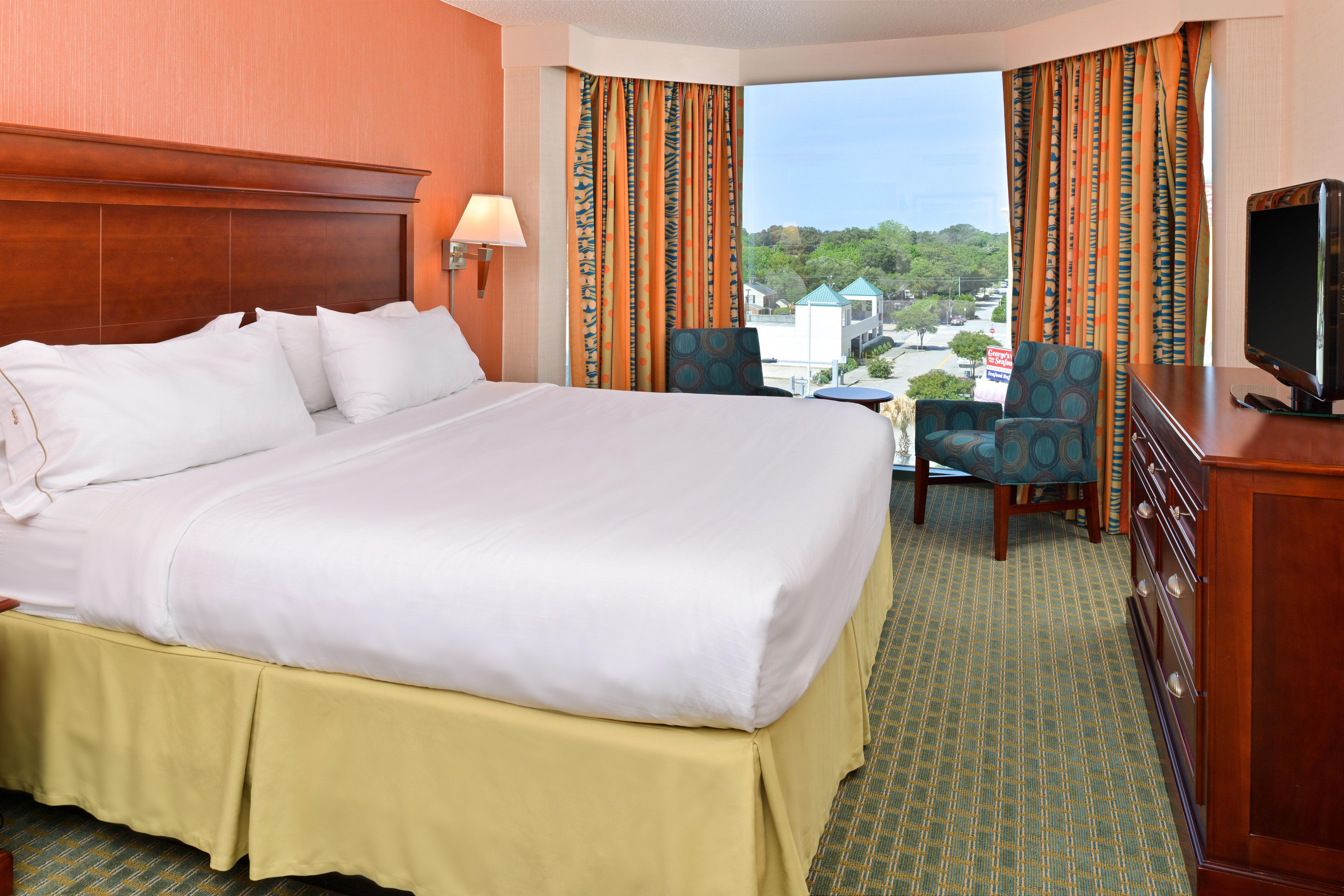 Holiday Inn Express & Suites Va Beach Oceanfront By Ihg Resort Virginia Beach