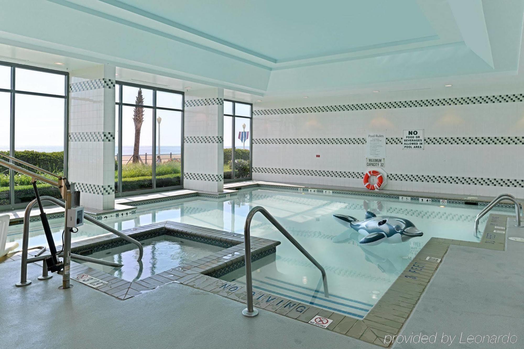 Holiday Inn Express & Suites Va Beach Oceanfront By Ihg Virginia Beach