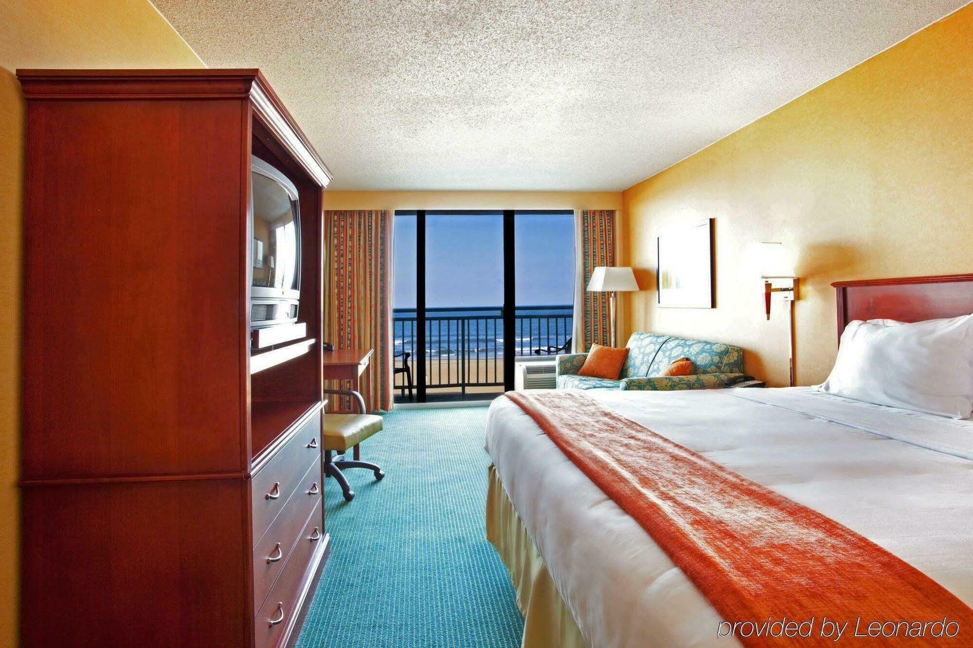 Express & Va Oceanfront By Ihg